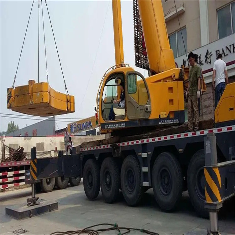 渝中当地吊车出租|机器吊装|75吨|工厂搬迁服务